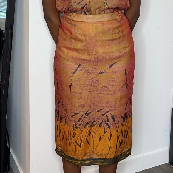 Sunset Two piece set - Picture 3 of 7